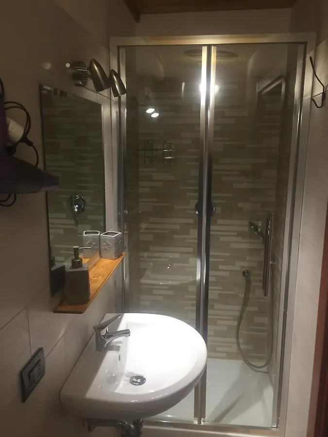 Naples To Live Bed & Breakfast 2*,  Italy